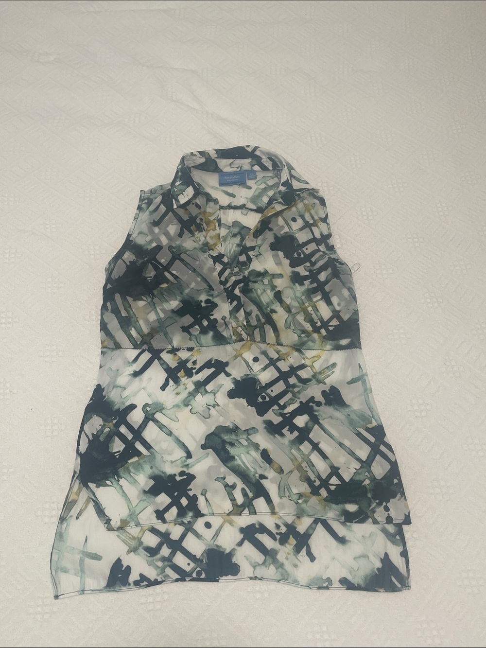 🖤5/$25 Vera wang silky Sleeveless Abstract Print Layered Blouse Blue Green White - Picture 3 of 17